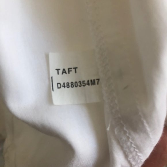 DVF WHITE COTTON APPLIQUE FAUX WRAP "TAFT" DRESS - Picture 8 of 9
